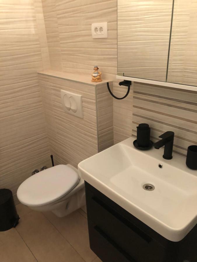 Old Town Apartment Tonka 赫瓦尔 外观 照片